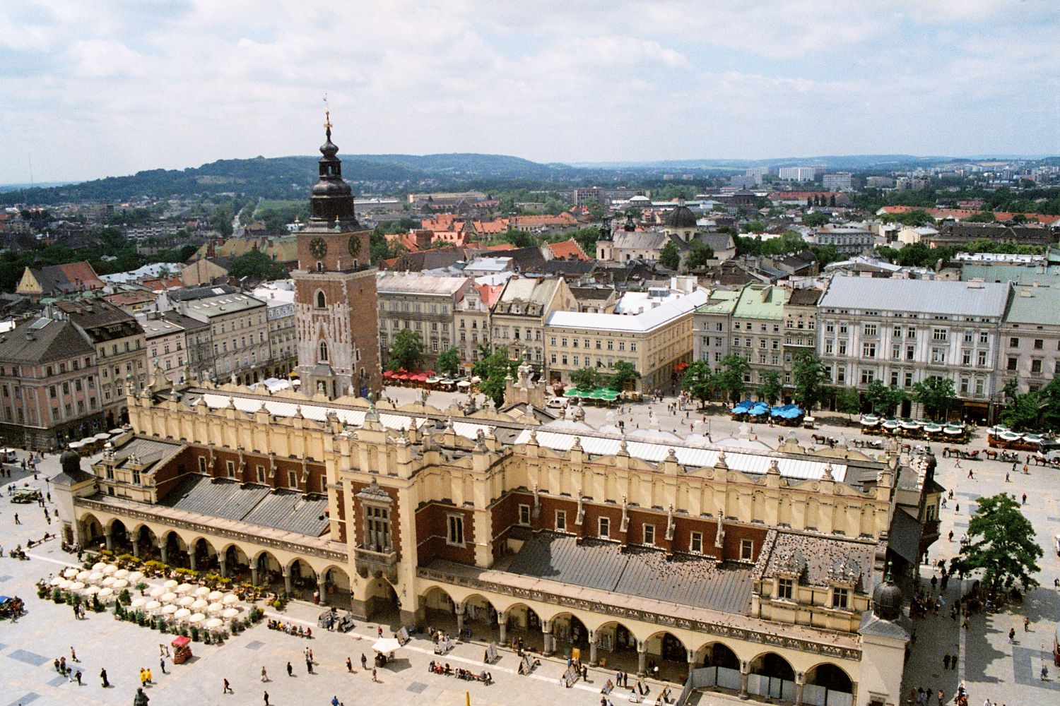 Kraków i Wieliczka – jak zaplanować 2 dni wycieczki szkolnej?